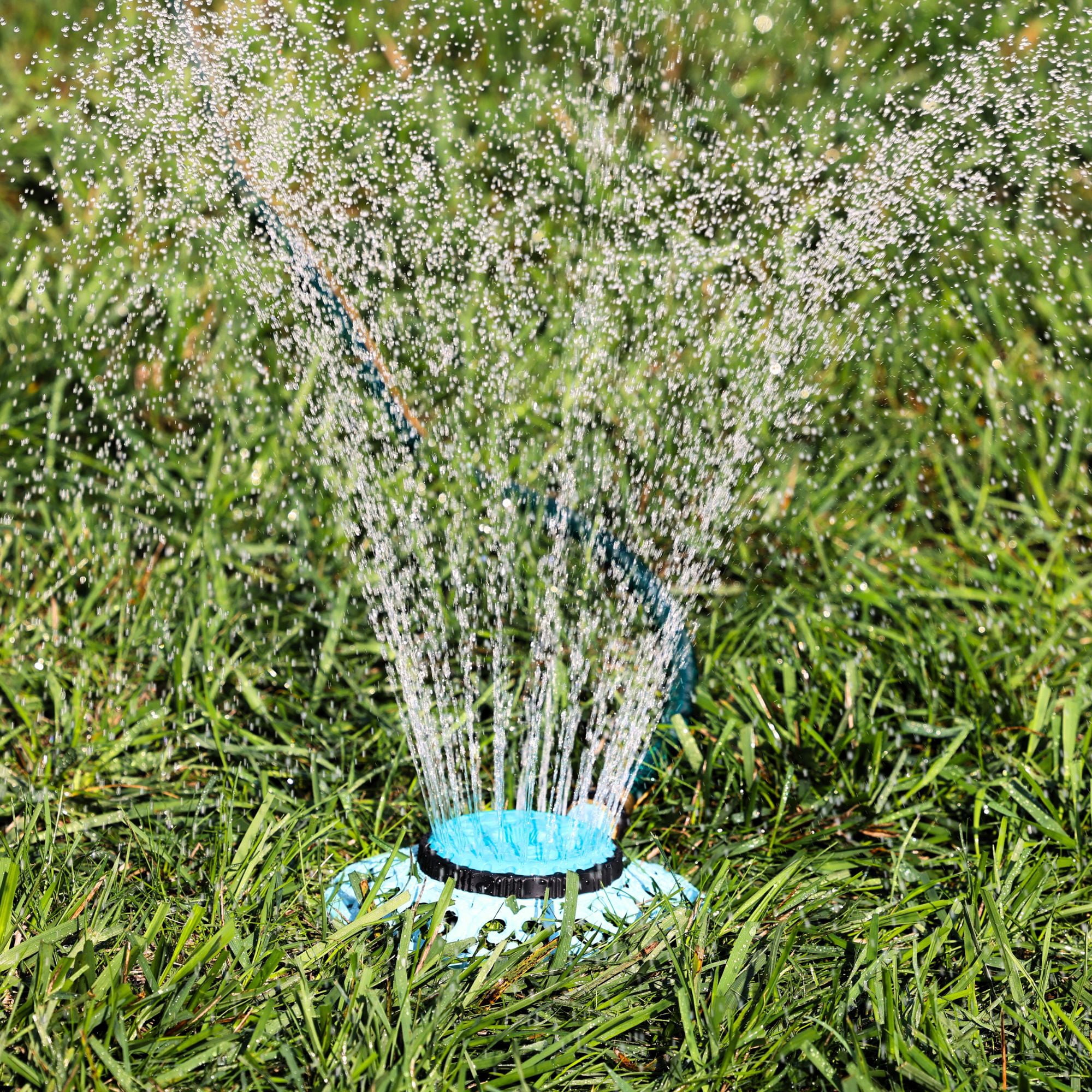 Sprout Metal 8-Pattern Sprinkler in Green
