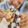 thumbnail image 4 of Set de figuras Star Wars MixMashers de Mandalorian y Grogu, 4 of 7