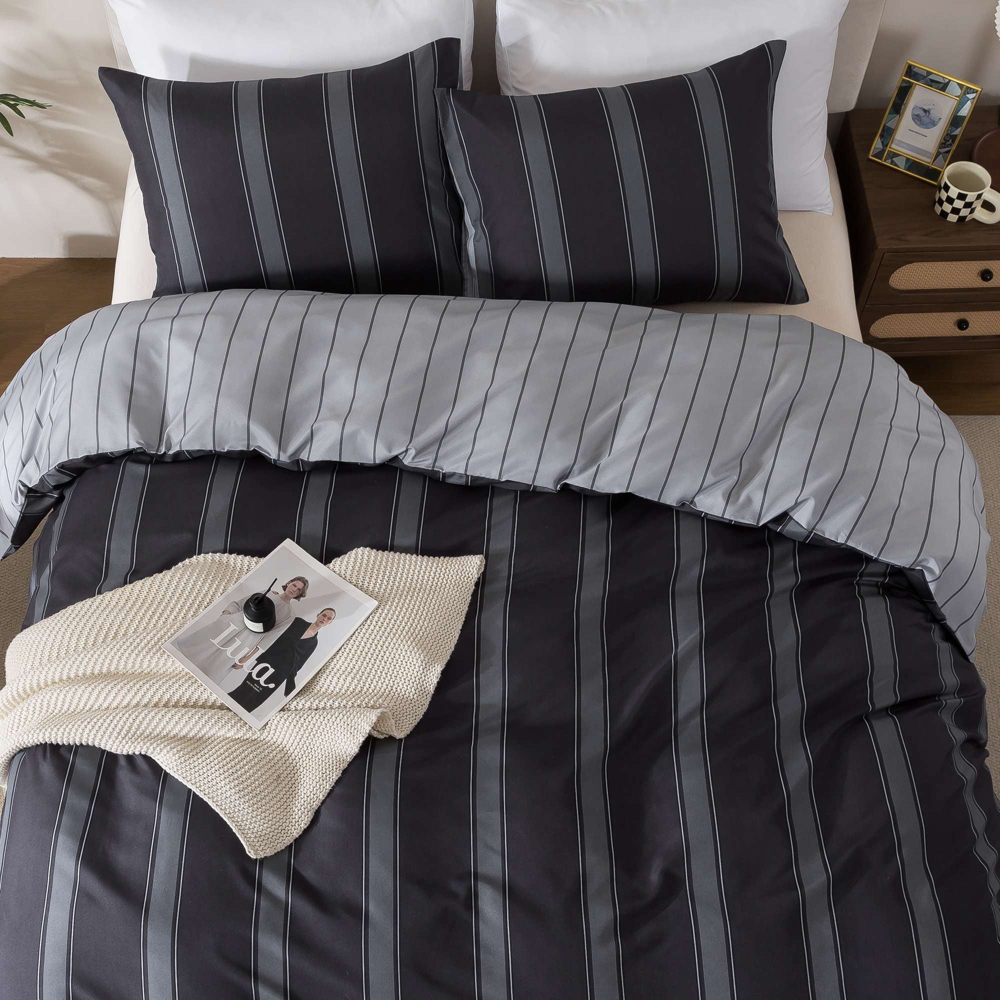 Mainstays King Duvet Cover Set, All-Season Reversible, 3-Piece, Dark Grey Stripe