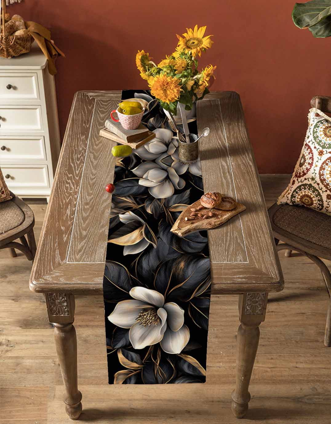 Black Gold Flower Table Runner Gradient Luxurious Floral Botanical Tablerunners 13 x 90 Inch, Table Decorations Tabletop Scarf for Summer Gathering Holiday Farmhouse Kitchen Dining Decor
