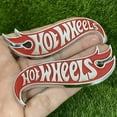 thumbnail image 1 of Lot de 2 Badges 3D Métalliques Rouges et Argentés Hot Wheels avec Capuchon d'Aile Hot Wheels, Badge Décalcomanie -, 1 of 3