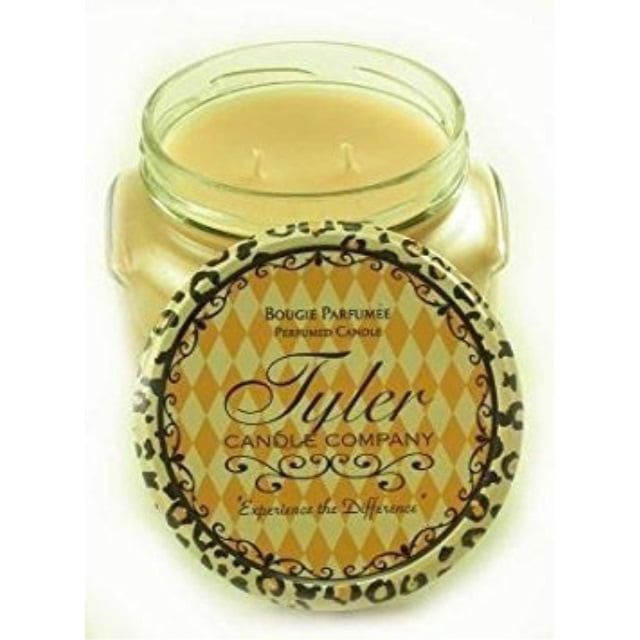 Tyler Candle free shipping A Christmas Tradition 22oz Jar 2-wick 