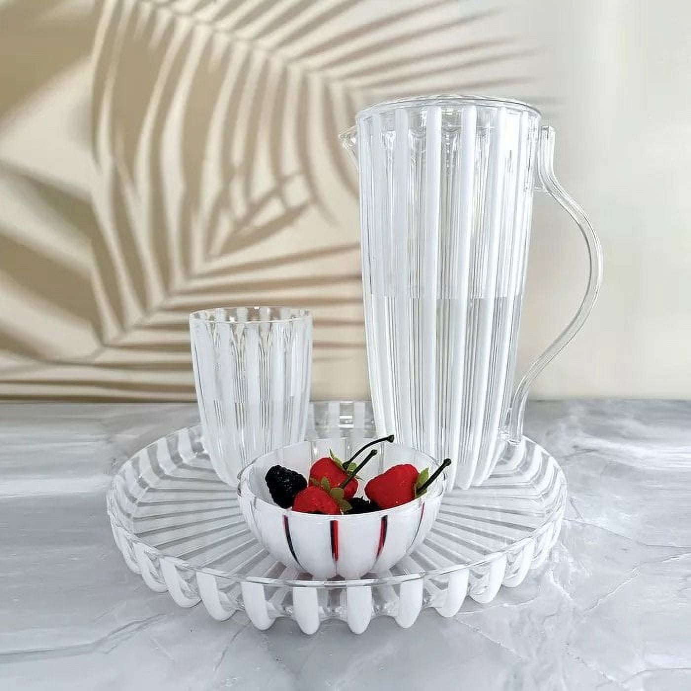 Guzzini Dolcevita White Pitcher with Lid Bio-Based Plastic 1.75L Outdoor Indoor Entertainment Modern Elegant