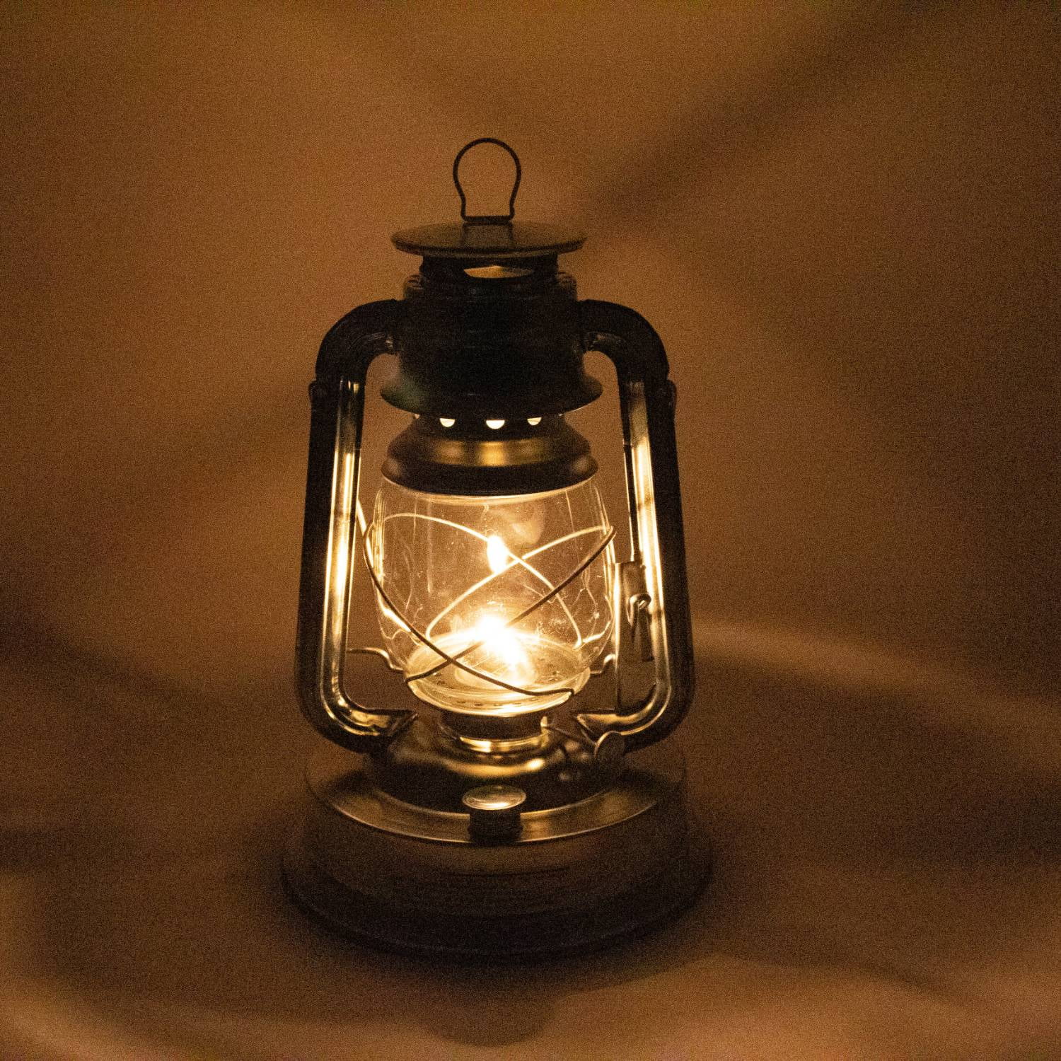 Rayo Royal Kerosene Camping Lantern, Blue
