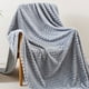 thumbnail image 1 of Manta de forro polar suave 70x100cm - manta gruesa y mullida para cama, sofá y siesta, diseño a rayas en beige, gris, verde, azul, caqui, rosa, 1 of 6