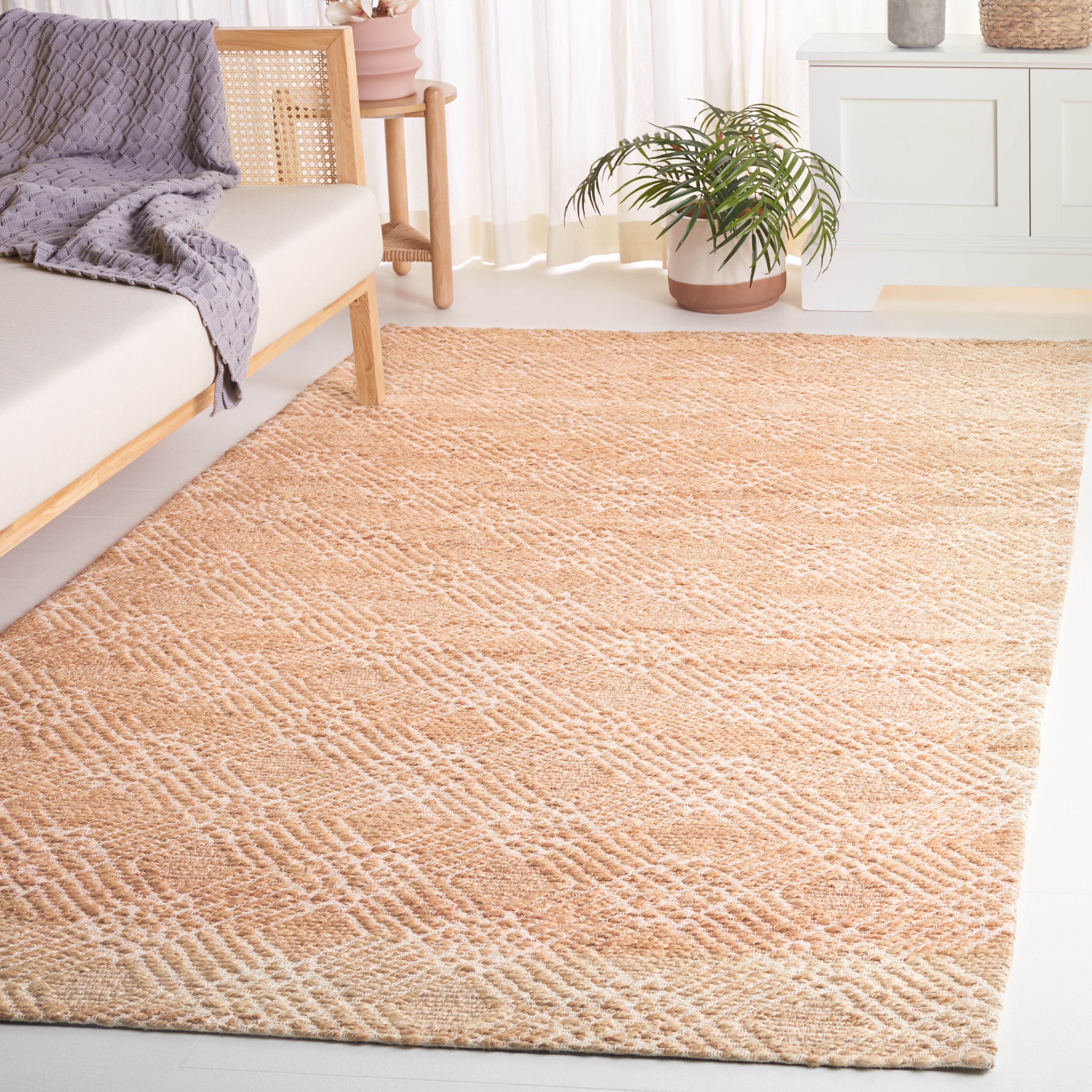 SAFAVIEH Natural Fiber Marielle Geometric Area Rug, Natural/Ivory, 5' x 8'
