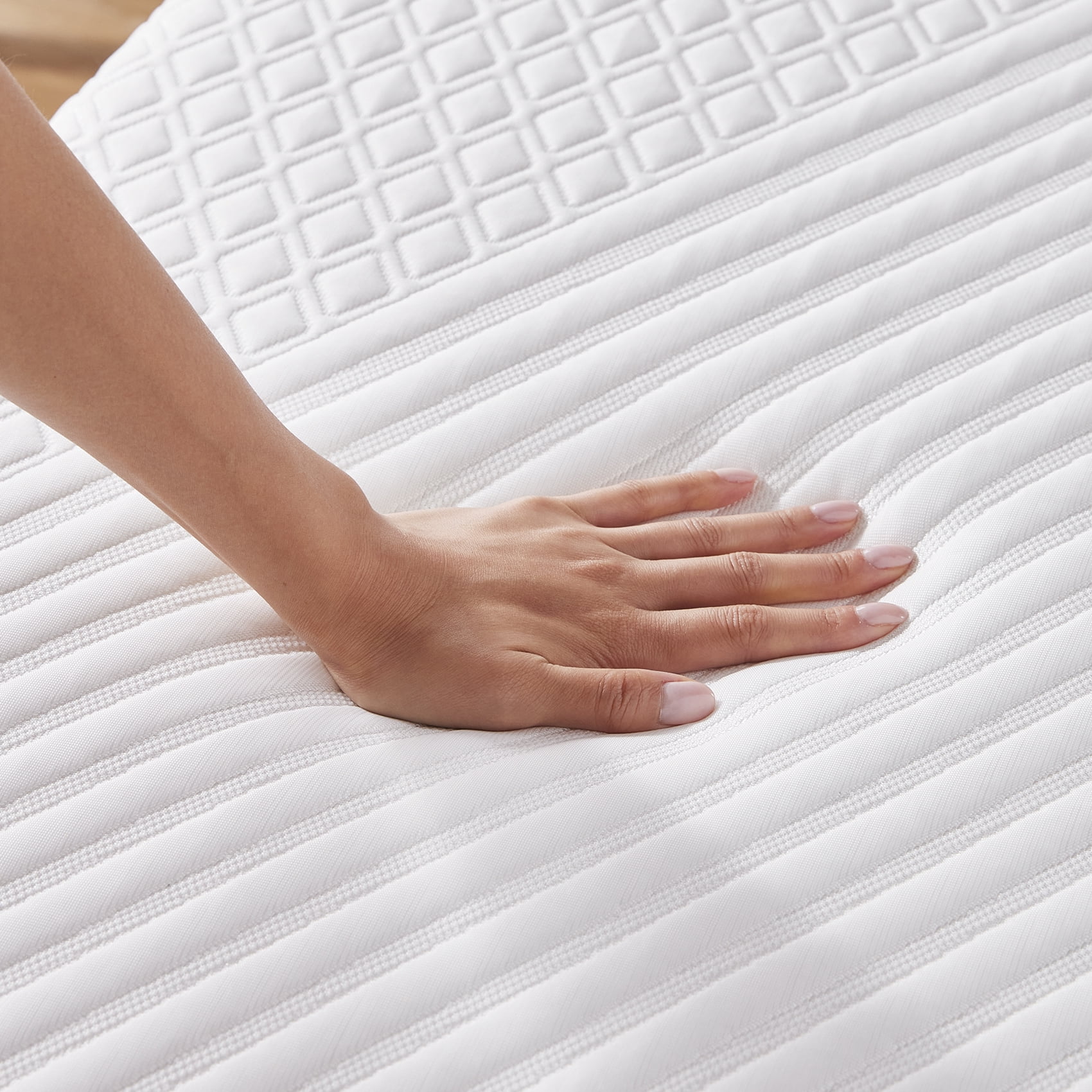 nue by Novaform 10 inch Hybrid Support Mattress, Full