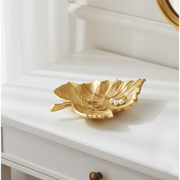 Exquisite Decorative Plate with Golden Leaf Design – A Timeless Piece for Special Occasions or Everyday Home Decor, 5 cm