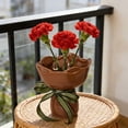 thumbnail image 4 of Qiweii Luxury Handheld Flower Shaped Ceramic Vase Creative Decor for Home and Tabletop, 4 of 6
