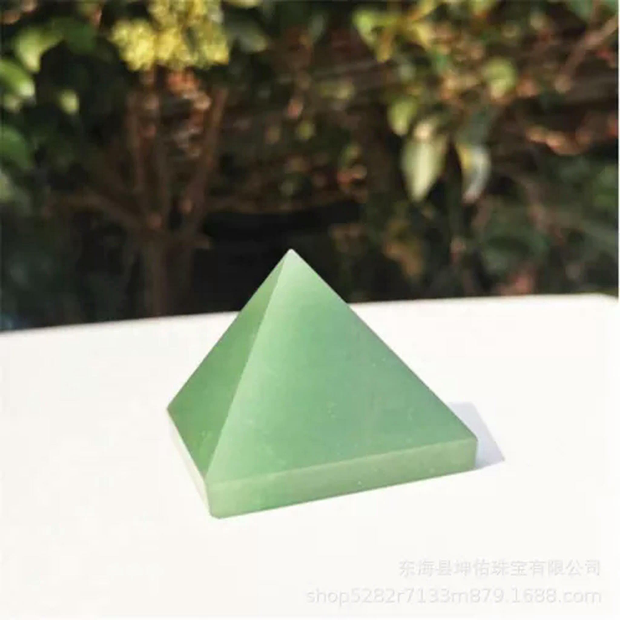 EOEMY Natural Quartz Crystal Point Tower Chakra Healing Rock Gemstone Pyramid Decor-10Pcs-Green Aventurine Jade Stone