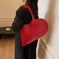 thumbnail image 3 of La Parte Superior Axila Bag para Mujeres PU Cuero en Forma Corazón Color Sólido El, 3 of 9