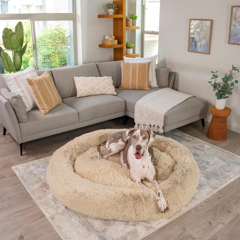 Best Friends by Sheri The Original Calming Donut Dog and Cat Bed