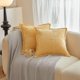 thumbnail image 1 of Xihbxyly Funda de Cojín de Pana, Suave y Agradable para La Piel, Elegante Protector de Almohada con Diseño de Rayas, Lavable y Apto para Secadora, Ideal para El Sofá de La Sala de Estar, Una Elegante, 1 of 2