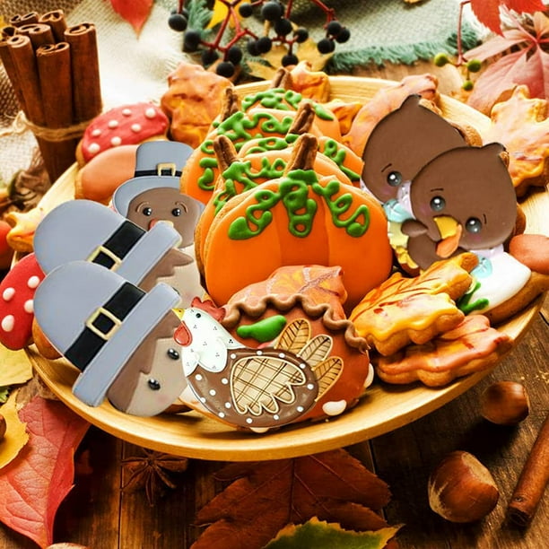 Holiday cookie cutters deals