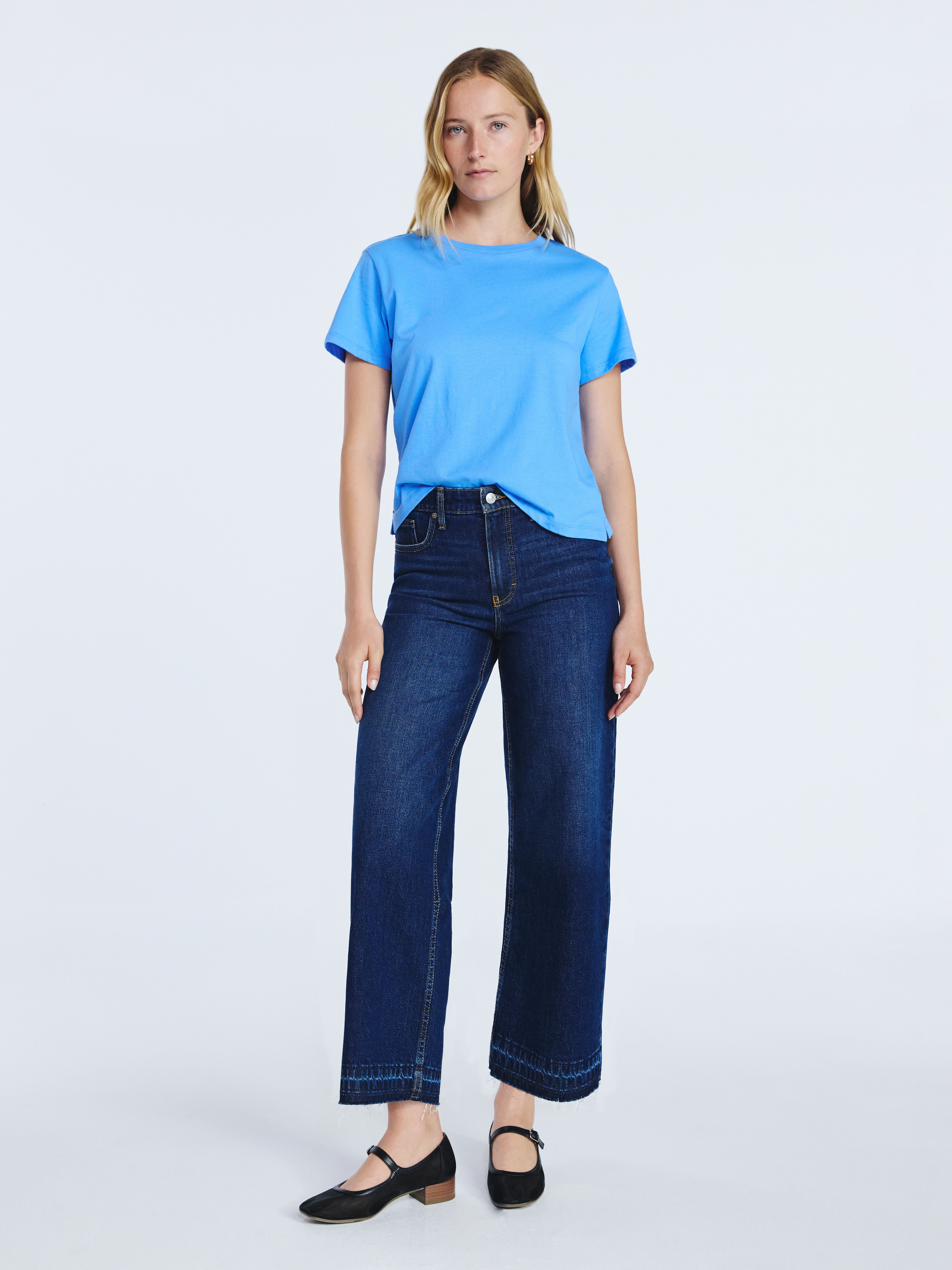 Free Assembly Women's and Women's Plus Cotton Cropped Boxy Tee with Short Sleeves, Sizes XS-4X