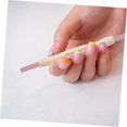thumbnail image 5 of Pulidor de uñas y empujador de cutículas de doble extremo con mango ergonómico para el cuidado profesional y casero., 5 of 5