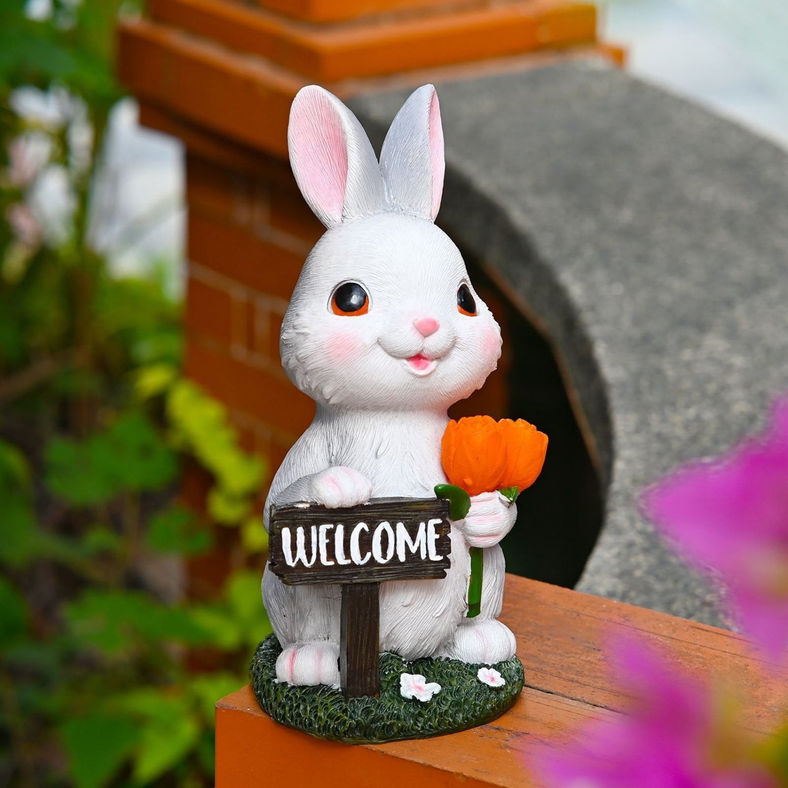FEOLGEHLY Outdoor Solar Light Easter Rabbit Garden Statues Decor Waterproof Bunny Figurine Resin Sculpture Gift for Mom Grandma, for Porch Lawn Yard Home House Gardening Birthday Housewarming