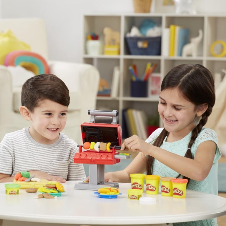 Play-Doh Kitchen Creations Grill 'N Stamp Playset, 10 Ounces