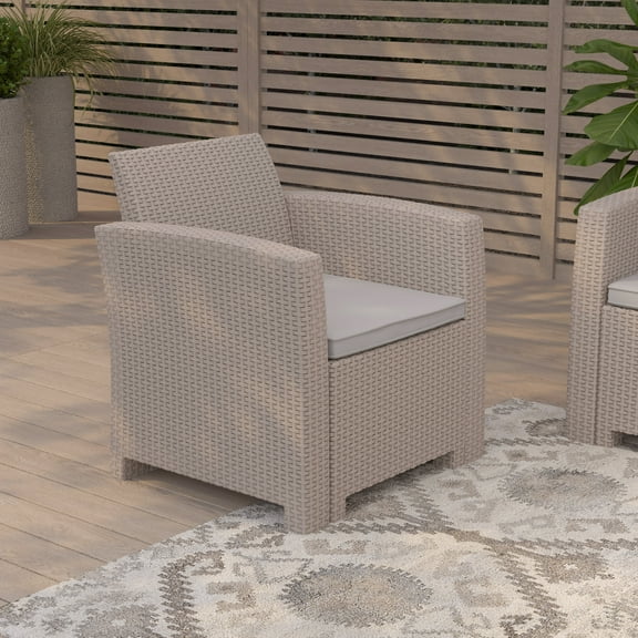 Merrick Lane Outdoor Furniture Resin Chair Dark Gray Faux Rattan Wicker Pattern Patio Chair With All-Weather Beige Cushion