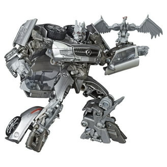 TRANSFORMERS STUDIO SERIES BUMBLEBEE CORE CLASS RAVAGE IN HAND