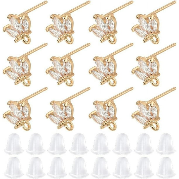 12 pendientes de flores chapados en oro de 18 quilates con circonita cúbica, pasadores de diamantes de imitación y tuercas de latón.