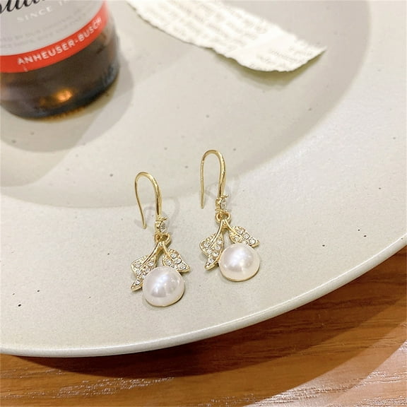 HMPEAIIY Glitter Christmas Earrings Dressy Jewelry for Women Small Earrings Studs Fashion Jewelry Earrings Heart Shaped Stud Earrings Pearl Clip Earrings Homemade Earrings for Women Day of The