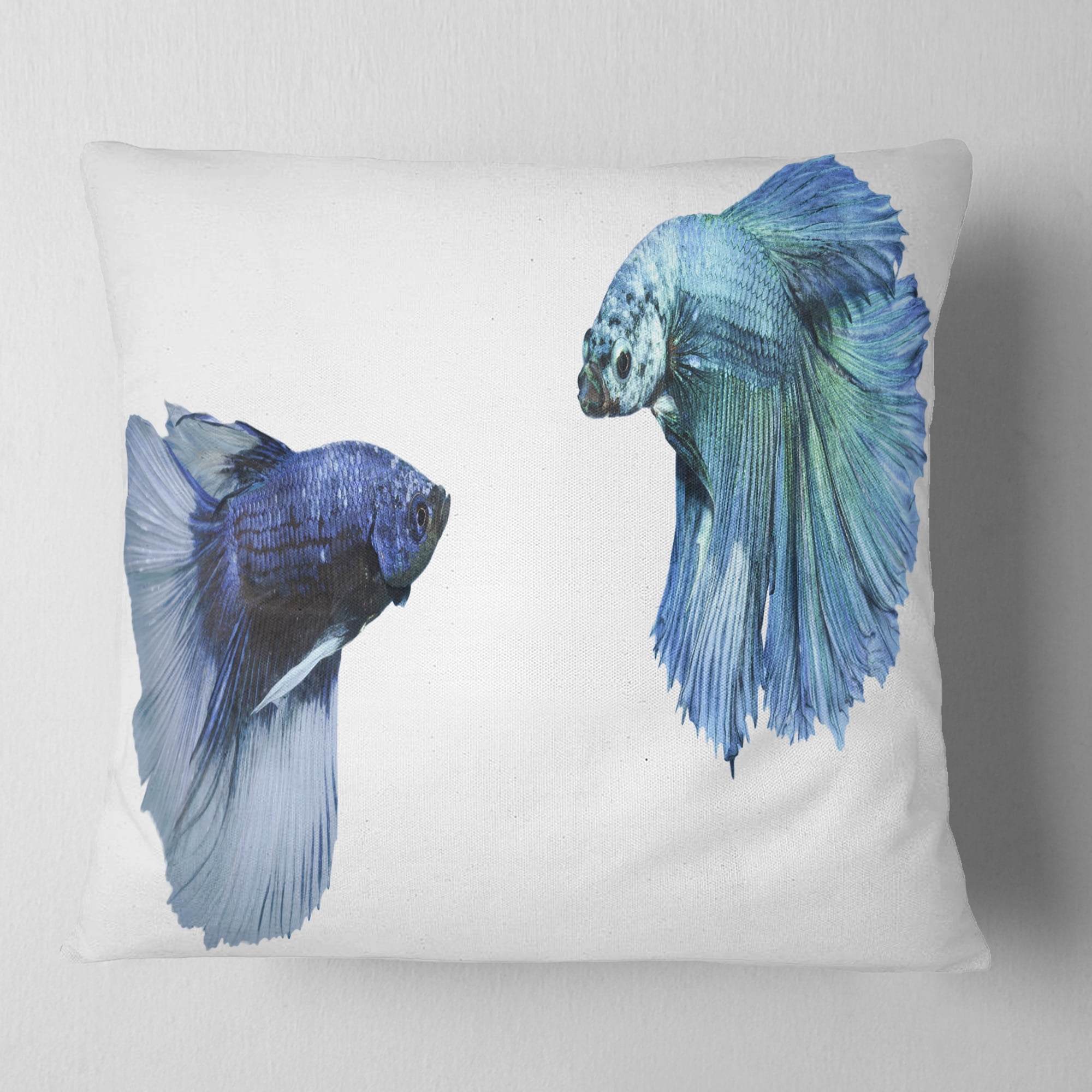 Designart Fighting Fish - Animal Throw Pillow - 18x18