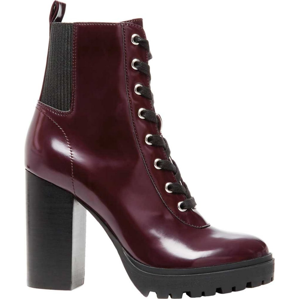 steve madden latch white