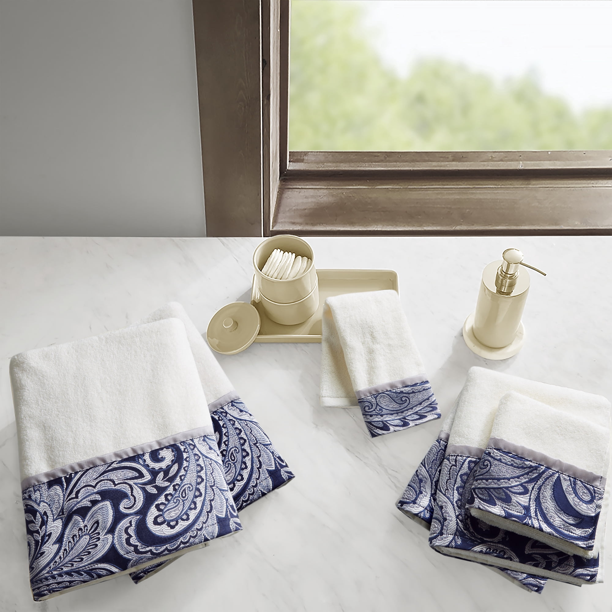 Madison Park Navy Bath Towel Set, 100% Cotton Bath Towels, 6-Piece Soft Jacquard Bath Towels, Hand Towels, Fingertip Towels, Navy/White