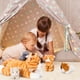 thumbnail image 5 of Peluche Skylety Cat con bebés en el vientre, 5 unidades, 5 of 7