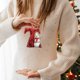 thumbnail image 5 of Adorno Navideño Colgante para Árbol de Navidad con 26 Letras | Adornos Navideños Acrílicos para Hacer Tú Mismo | Decoración Colgante para Árbol de Navidad - 10 Cm - 26 Unidades, 5 of 5