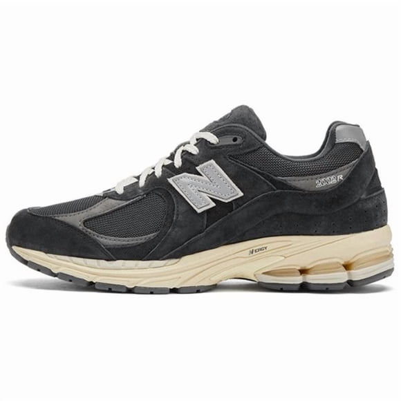 New Balance 2002R Black Dark Grey Unisex running shoes