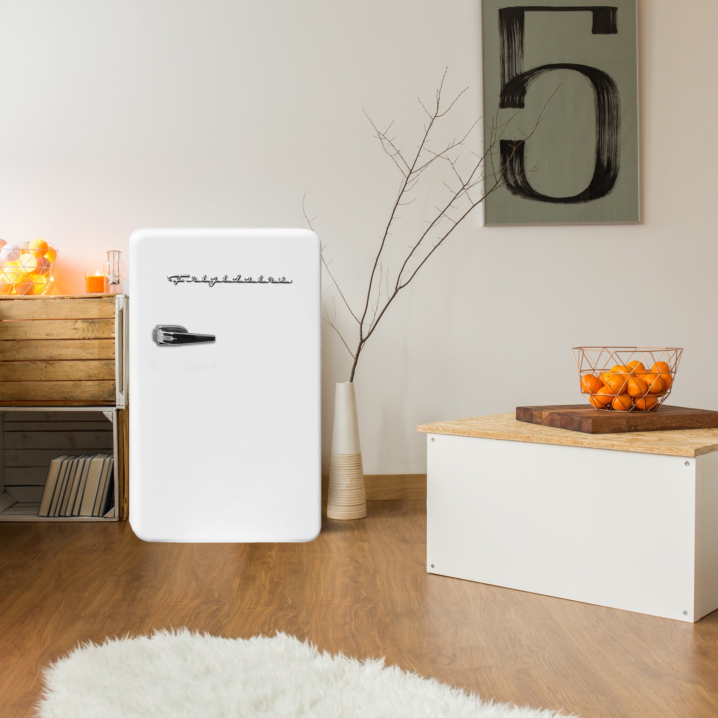White frigidaire mini on sale fridge