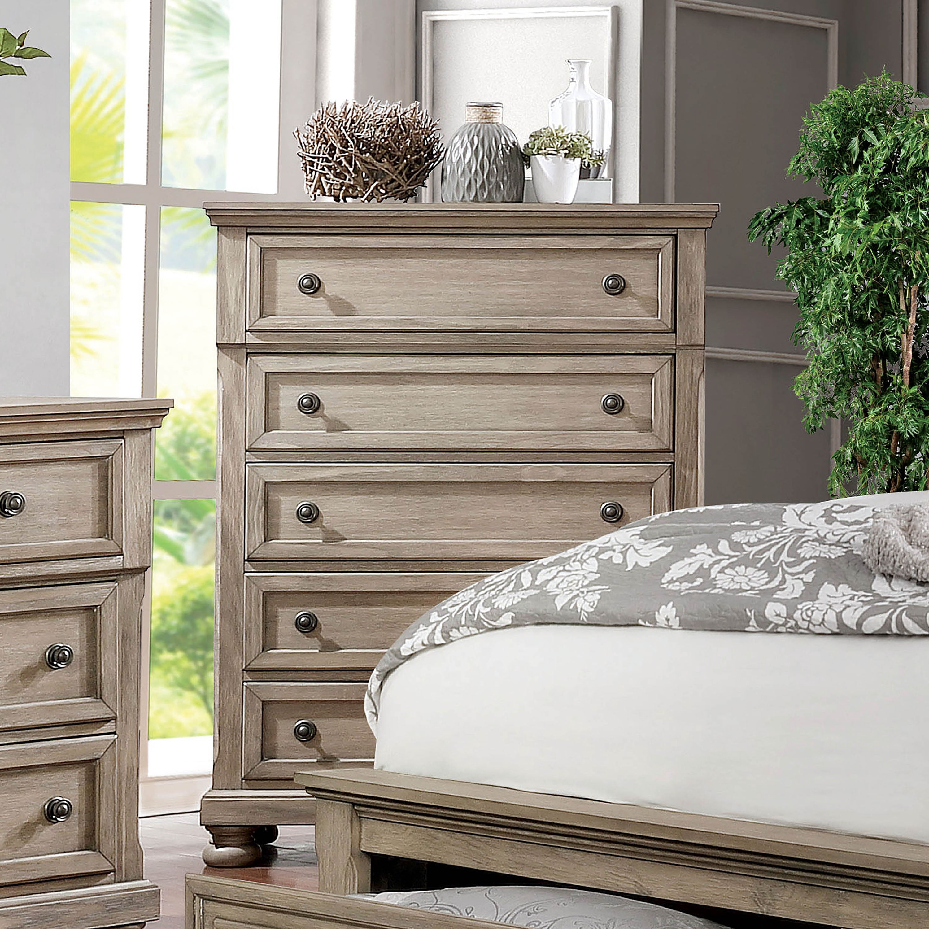 Furniture of America Astine Adult Transitional 5-Drawer Vertical Dresser, Gray