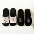thumbnail image 3 of Zapatillas de deporte suaves con diseño de nubes para hombre y mujer, chanclas de piel de felpa para el hogar, talla grande 44 45, primavera de 2024, 3 of 5