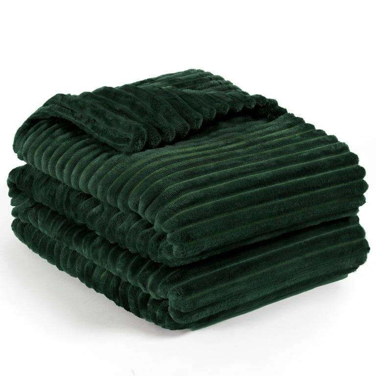 PAVILIA Luxury Fuzzy Plush Flannel Throw Super Soft Ribbed Microfiber Blanket Emerald Green 50x60 Walmart
