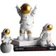 thumbnail image 1 of Blanco 3 piezas figura de astronauta estatua escultura gran astronauta decoración del hogar acentos, estante de mesa sala de estar, adorno de planeta de resina exterior para tarta, 1 of 5