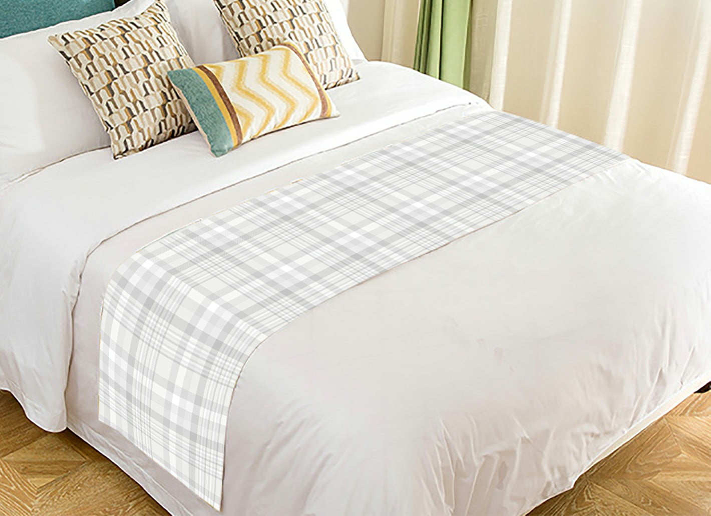 ABPHQTO Plaid Check Pattern In Shades Of Pale Grey Bed Runner Bedding