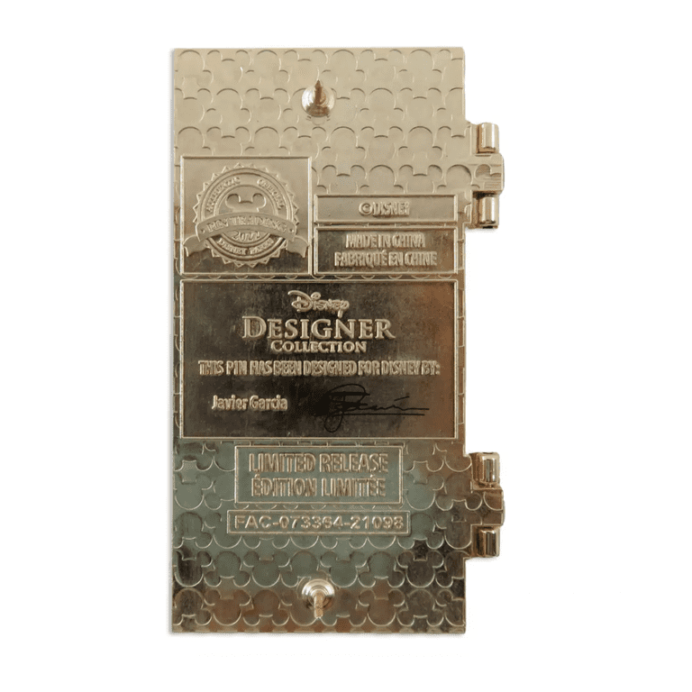 Disney Designer Ultimate Princess Collection Pocahontas Hinged Pin