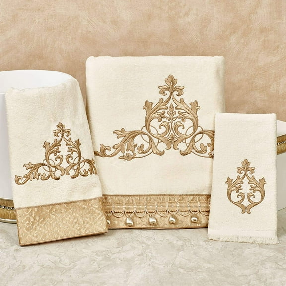 Avanti Linens Monaco Bath Towel Set Light Cream, Includes 1 Bath Towel, 1 Hand Towel and 1  Fingertip Towel