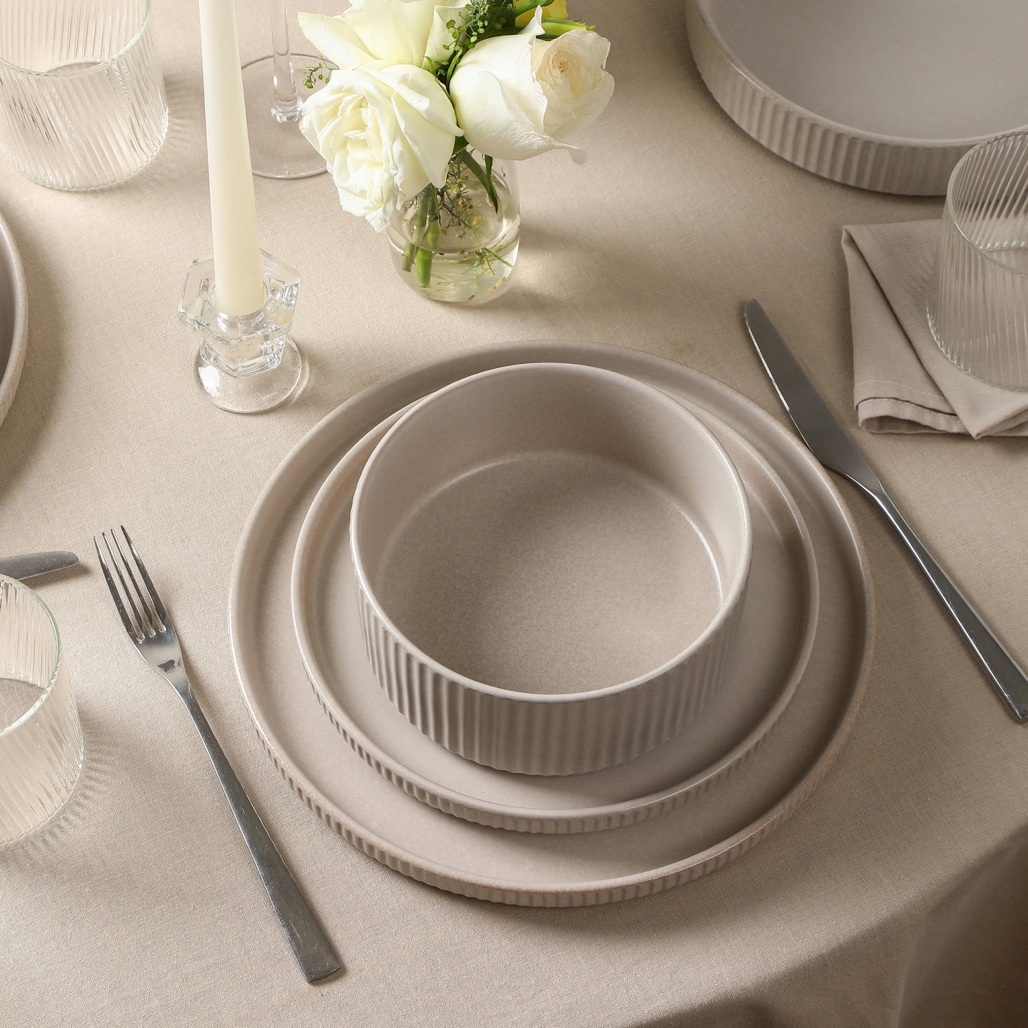 Stone Lain Haven 32-Piece Dinnerware Set Stoneware, Beige