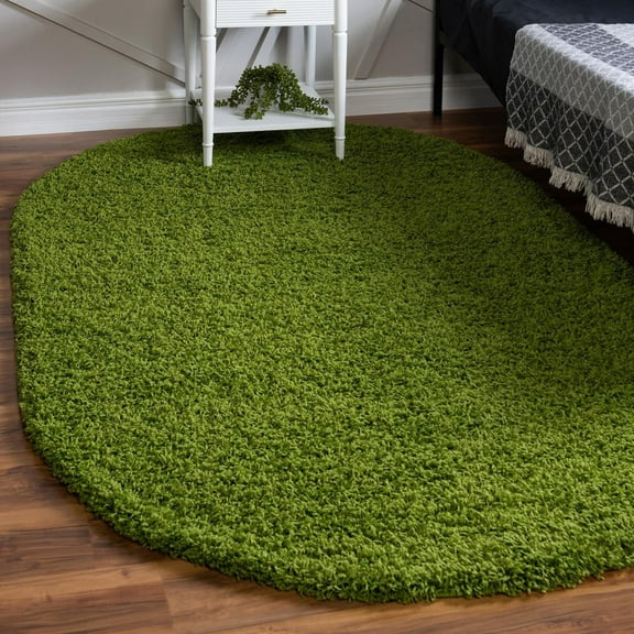 Unique Loom Solid Shag Collection Area Rug (3' 1" x 5' 3" Oval Grass Green)