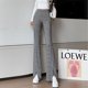 thumbnail image 5 of Pantalones casuales divididos para mujer, pantalones adelgazantes de cintura alta con letras y caída de seda de hielo, pantalones de pierna ancha de moda para primavera y verano, 5 of 6