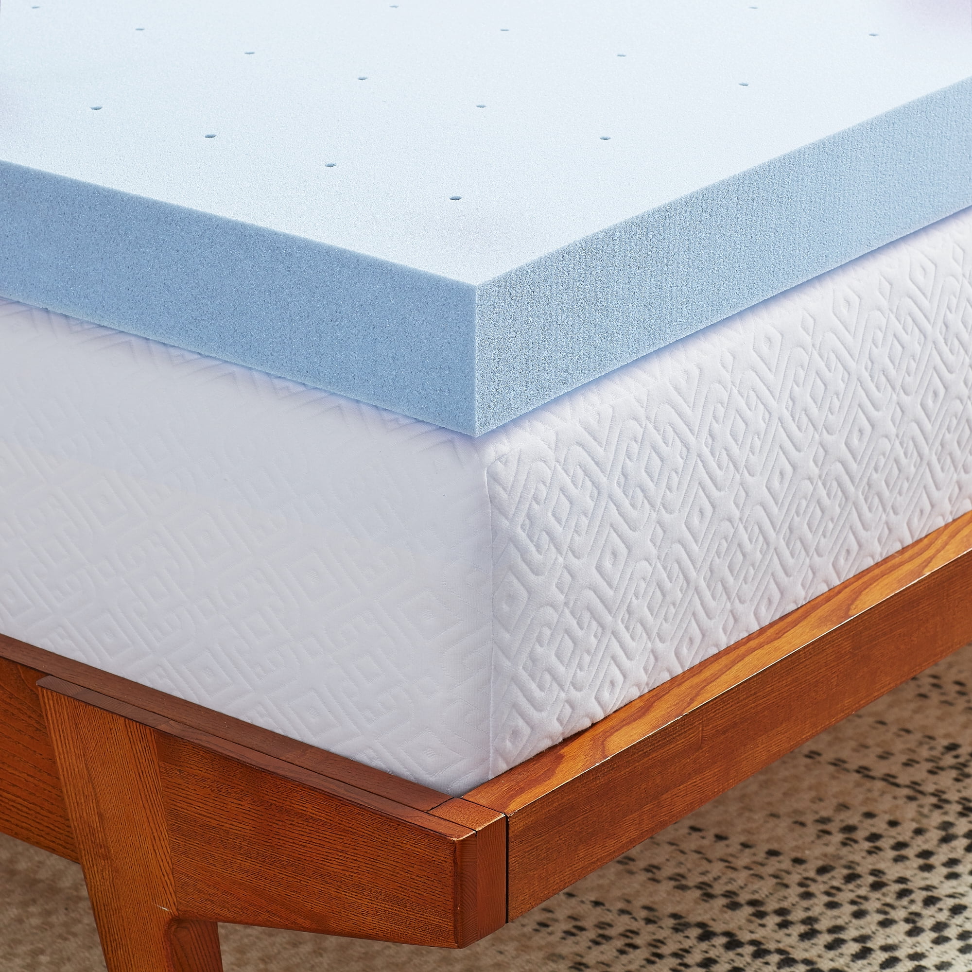 LUCID 4 inch Queen Size Cooling Gel Ultra Plush Memory Foam Bed