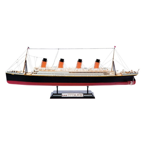 R.M.S. Titanic (A50164A) 1:700 Scale Plastic Ship Model Kit