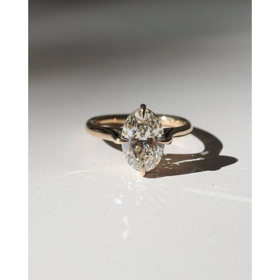 SOLITAIRE JEWELS 1.75CT Oval E/VVS1 Moissanite Diamond Solitaire Engagement Ring 10K Yellow Gold