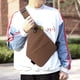 thumbnail image 3 of Para Armas Pecho para Hombre Hombro Con Múltiples Bolsillos Gran Capacidad Hombro Derecho Marrón, 3 of 6