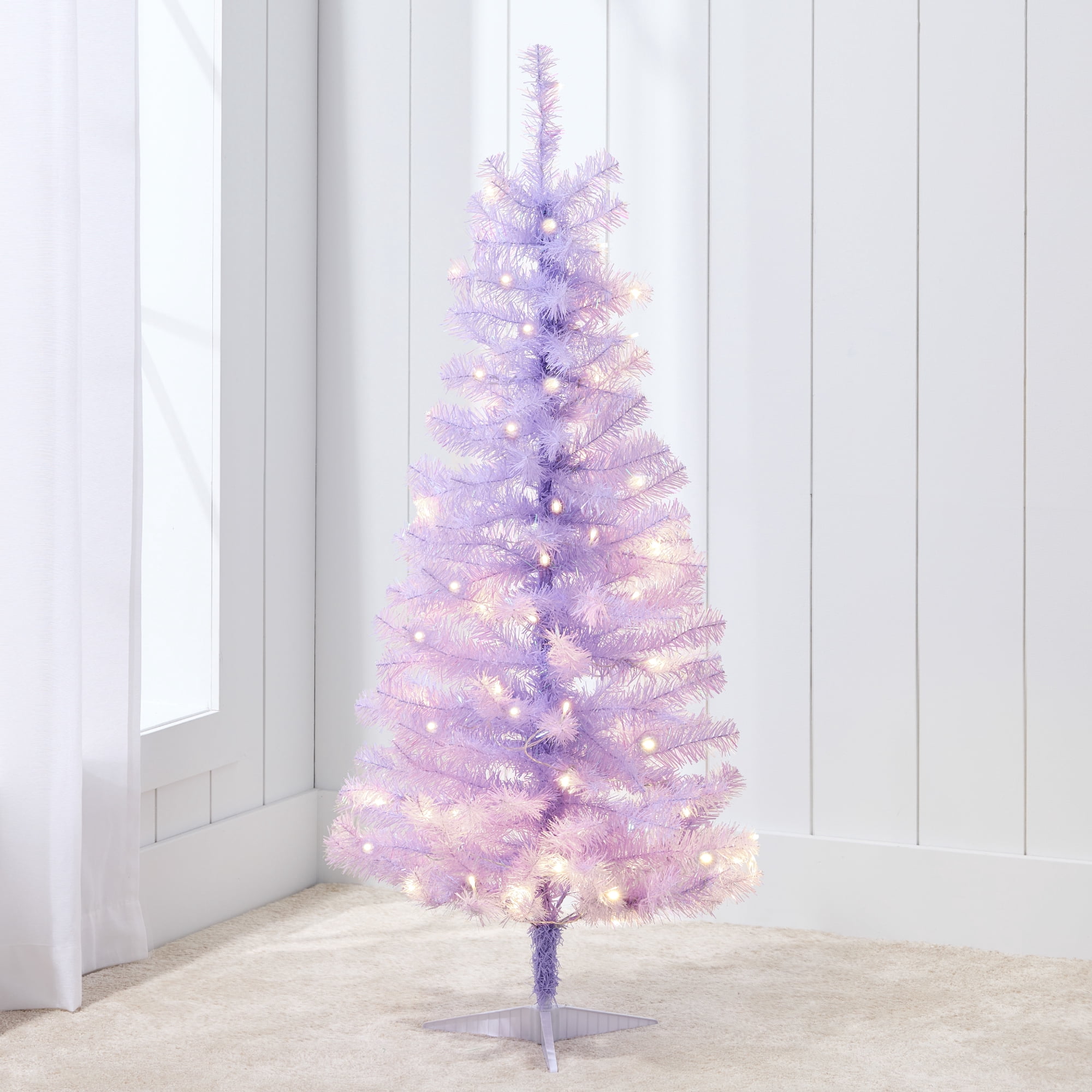6.5' Pre-Lit Madison Pine Green Artificial Christmas Tree with