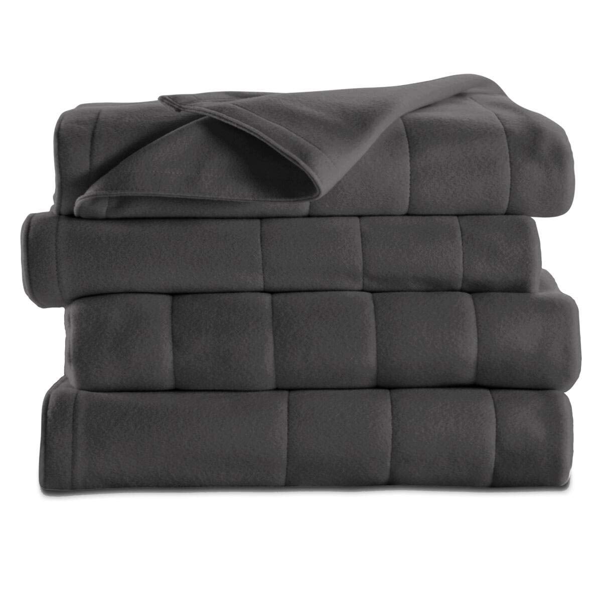 black fleece blanket
