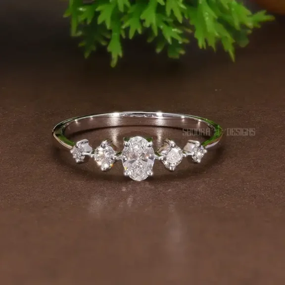 DIAMOND ANNIVERSARY RING, 0.30 CT OVAL CUT LAB GROWN DIAMOND, 14KT SOLID WHITE GOLD, 5 STONE TAPERED SETTING